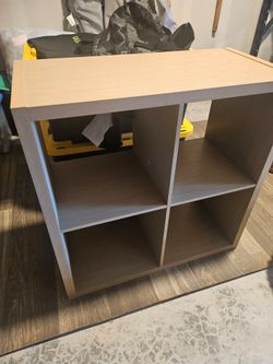 Shlef Unit - 4 Square