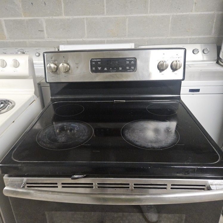 GE Glasstop Stove