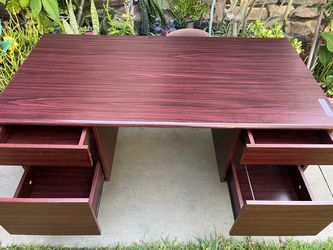 Cheery color desk with 4 drawers