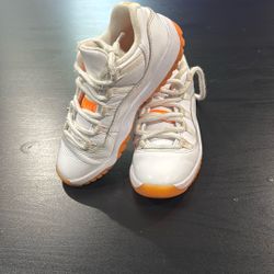 Jordan 11 Retro Low Size 1Y 