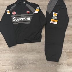 Black Supreme Set