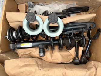 Tesla 24+ Model 3 Performance OEM adaptive suspension + camber arms
