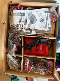 Skip power tool combo