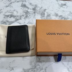 Louis Vuitton Men’s Wallet