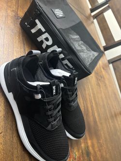 True Linkswear Golf Sneakers Black White