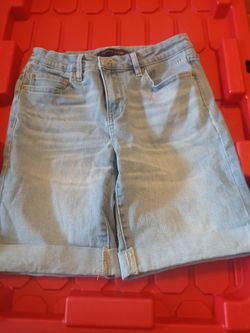 Womens Hilfiger shorts size 4