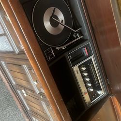 Cabinet stereo and radio