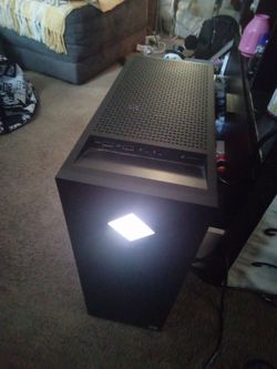 HP OMEN 25L Gaming Desktop – i7-10700F, RTX 2060, 16GB RAM
