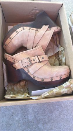 UGG shoes