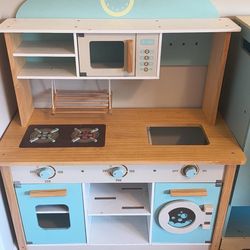 Robud Kid’s Kitchen Play Set