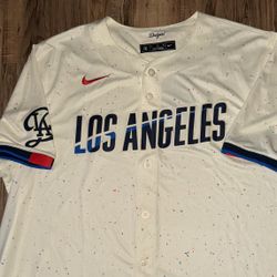New Men’s Size Medium, Large, XL & 2XL Nike LA Dodgers City Connect Jersey