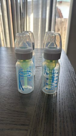 Dr Brown 4oz Baby Bottles And Size 1 Nipples (9)