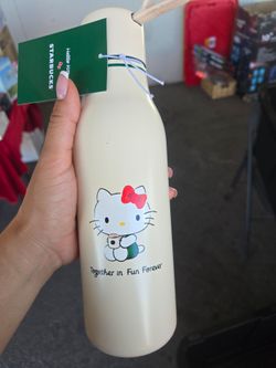 Hello kitty tumbler