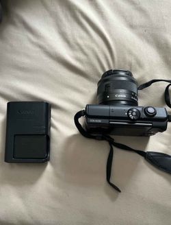 Canon EOS M200