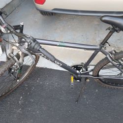 Bike/ 7 speed/ phone case