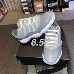 Retro 11 Lowtop Cool Grey Size 6.5 $80