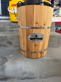 Original Vintage Electric Ice Cream Maker