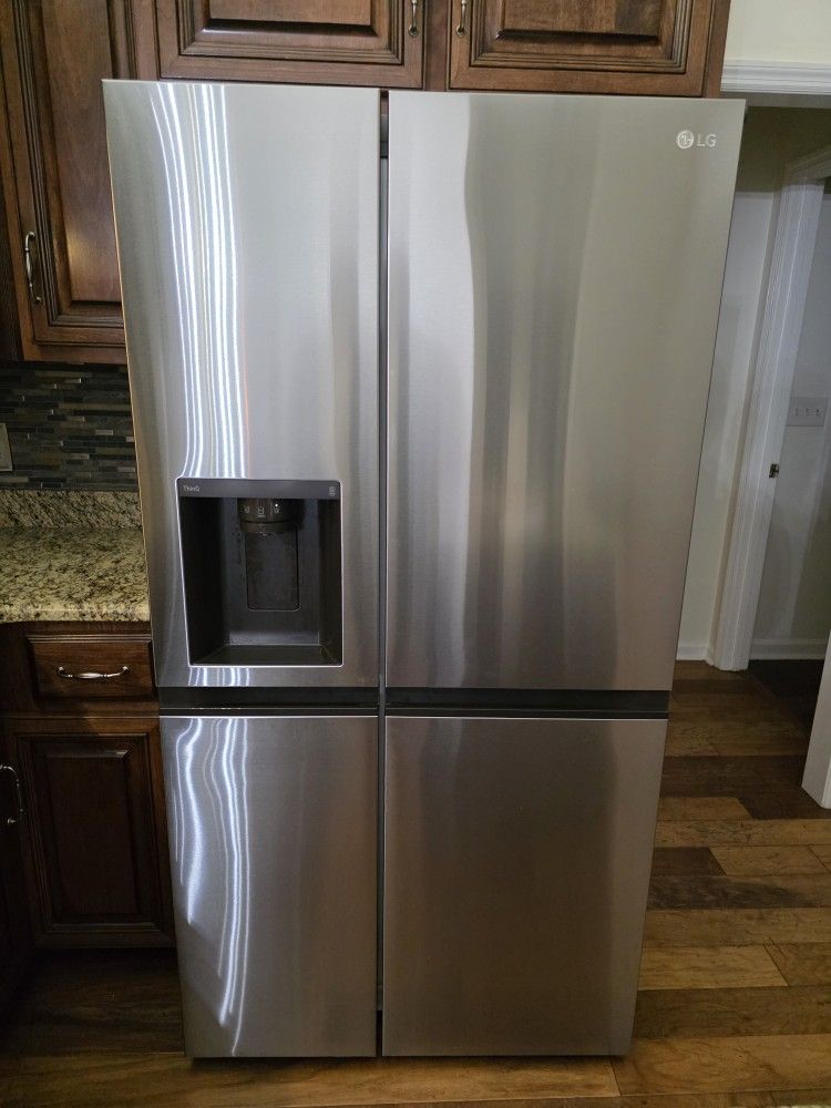 LG ThinQ Refrigerator