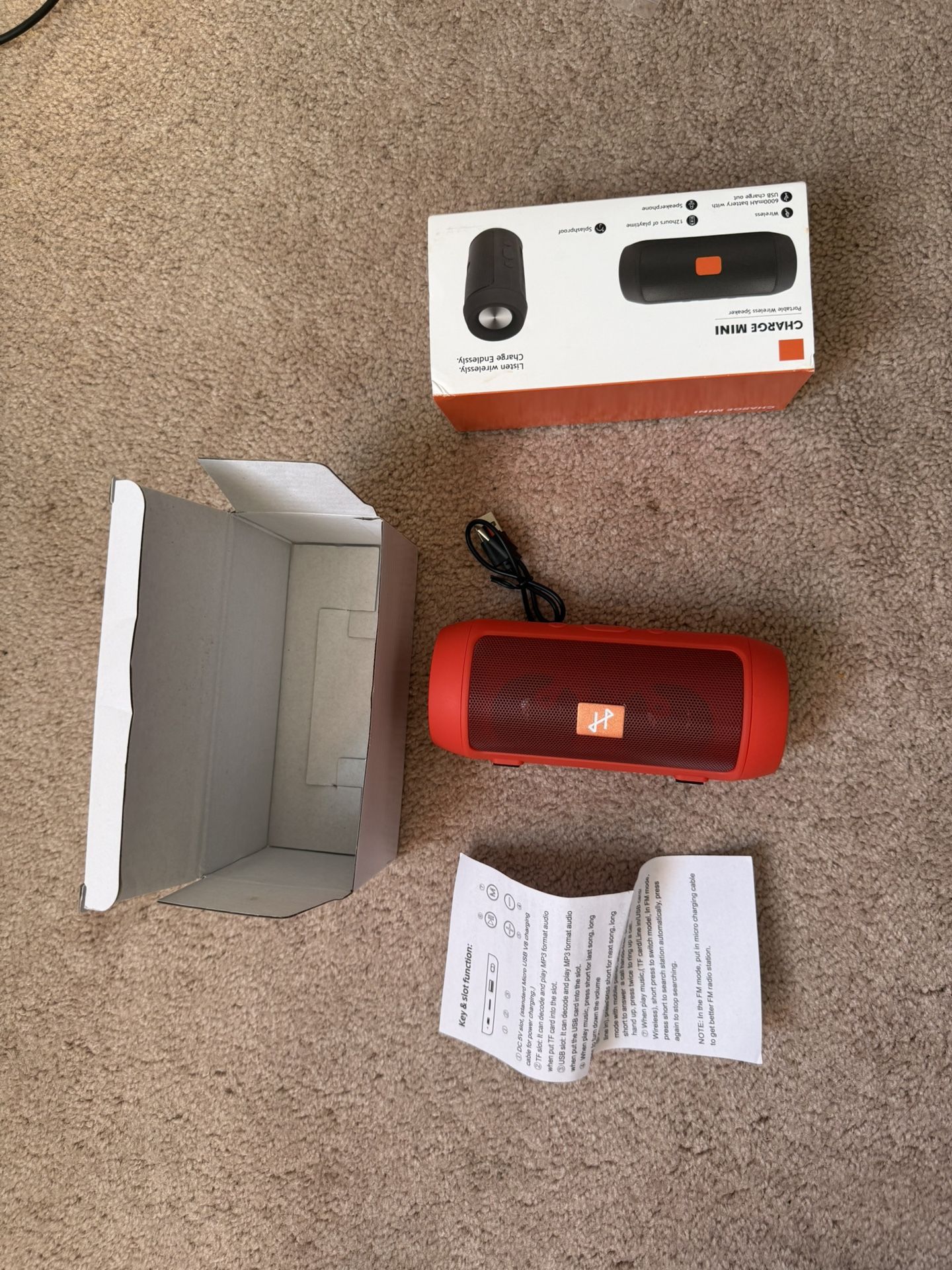 CHARGE MINI - Your Portable Powerhouse Speaker! 🎵