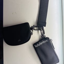 Lululemon Wallet/Keychain