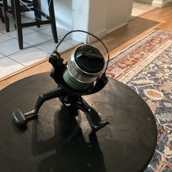 SHImano  Baitrunner 3500B  Fishing Reel excellent foundation