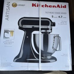 KitchenAid Mixer Brand New Still In Box Sealed