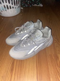 adidas ozelia, text prices