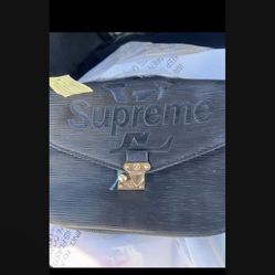 Women’s Black Purse