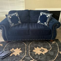 Free Sofa Love Seat 2 Tables And Lamps 