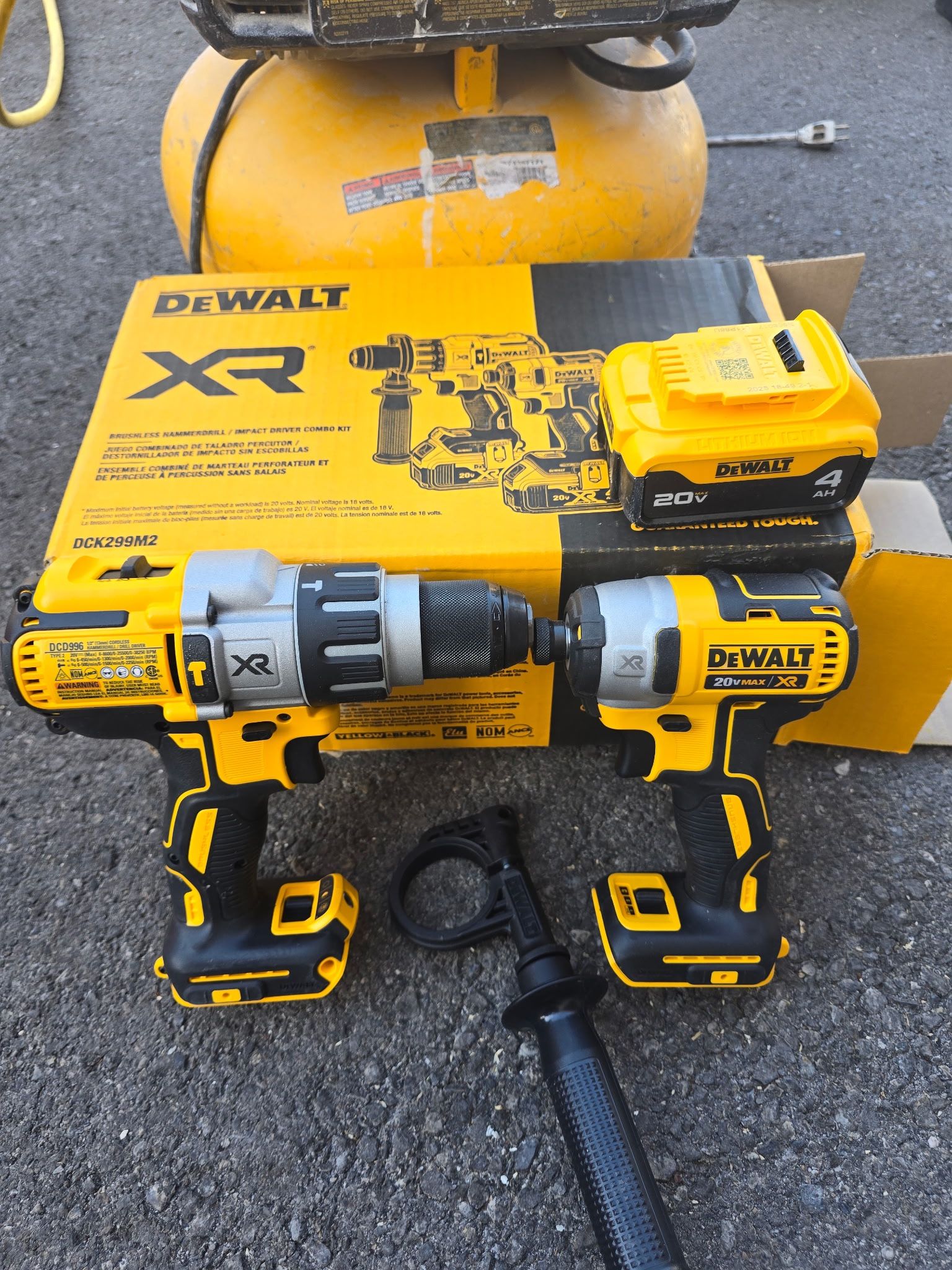 Dewalt