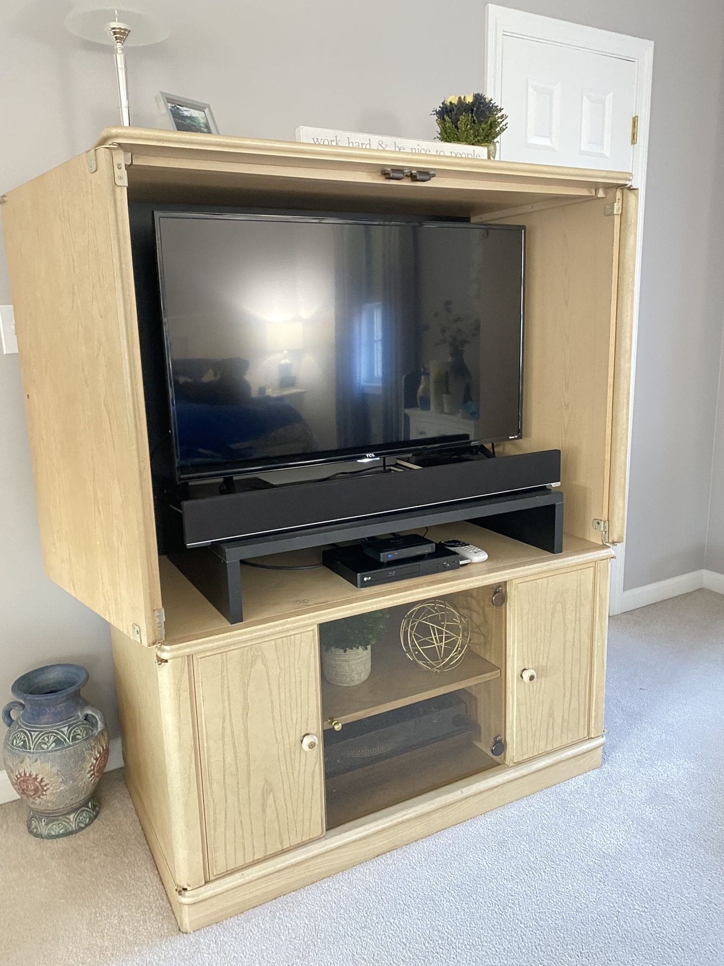 TV, Media, and Gaming Unit by Lane Furniture