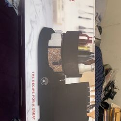 ROTATING KITCHEN ORGANIZER