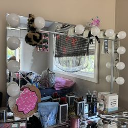 Vanity Mirror 