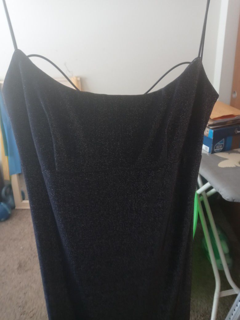 Black Sparkle Form Fitting Dress