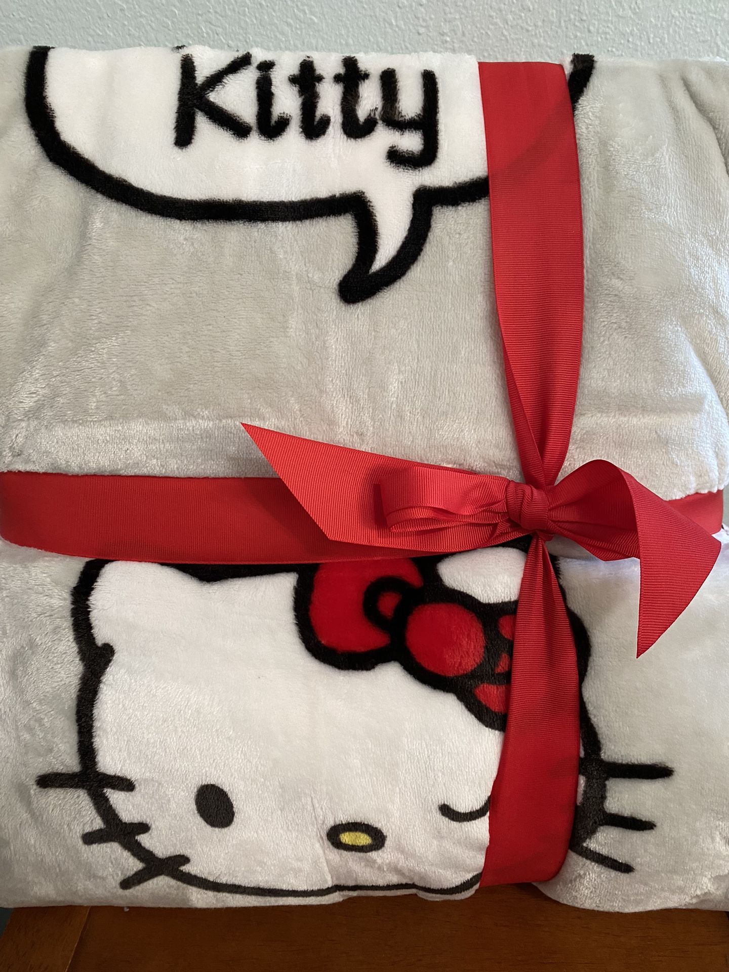 Brand New Hello Kitty Blanket