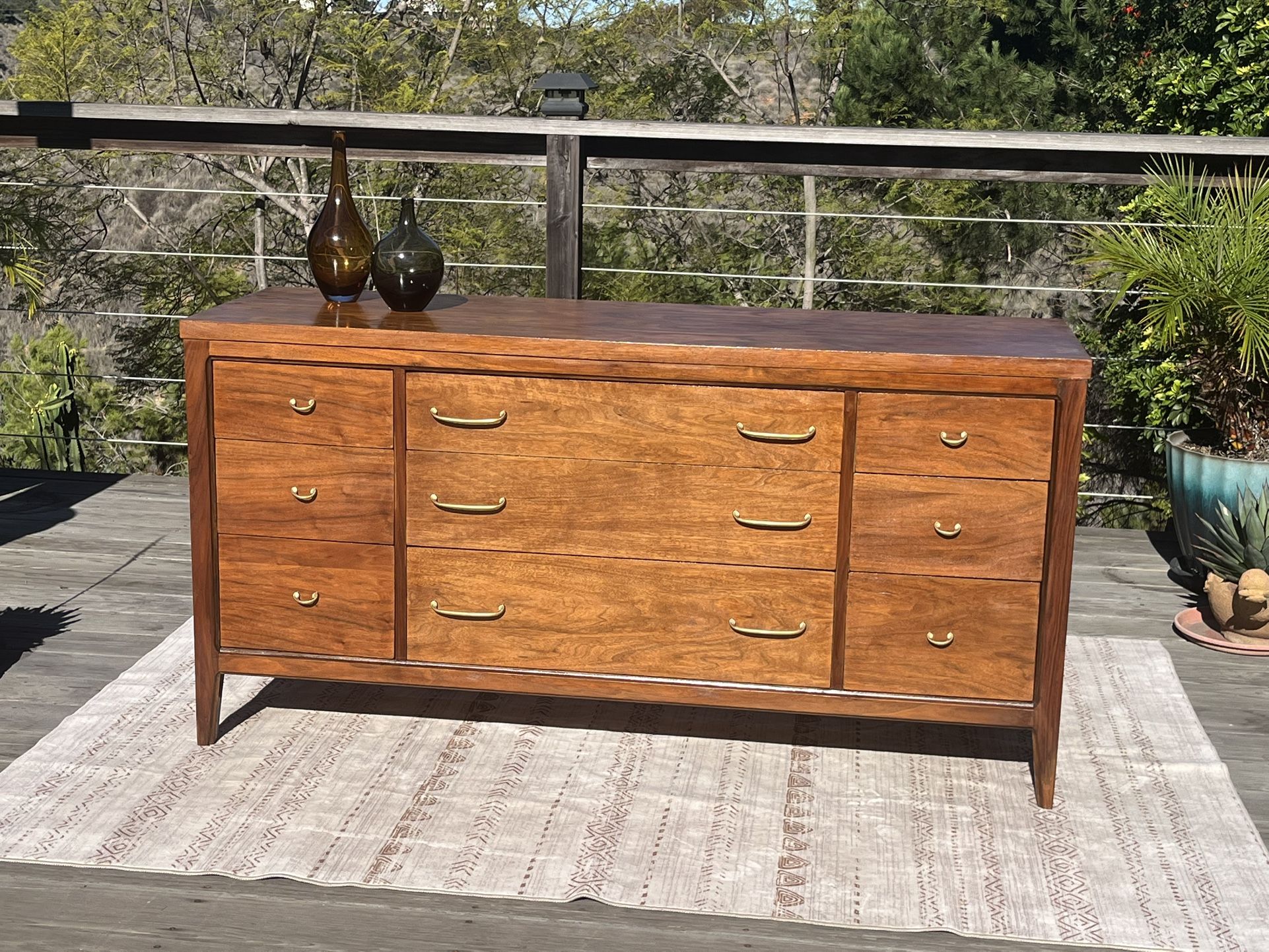 Pretty Mid Century Modern Dresser Credenza