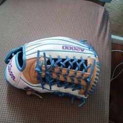 Guante Wilson A 2000