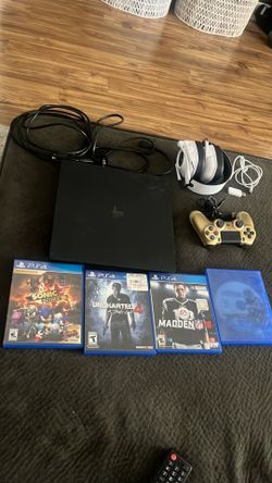 PlayStation 4 Slim