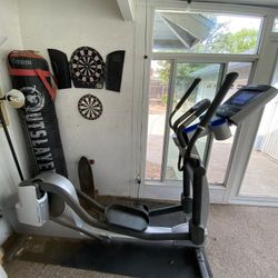 Life Fitness X7 Elliptical Trainer