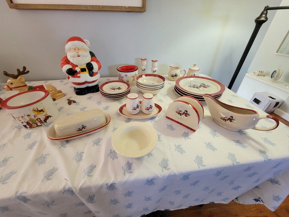Christmas Dish Set