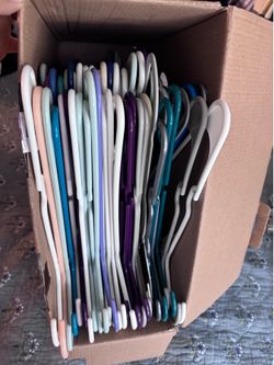 Hangers (various colors)