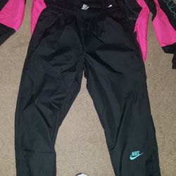Nike Sweat Suit BRAND NEW 85.00 No 75 00 This Week