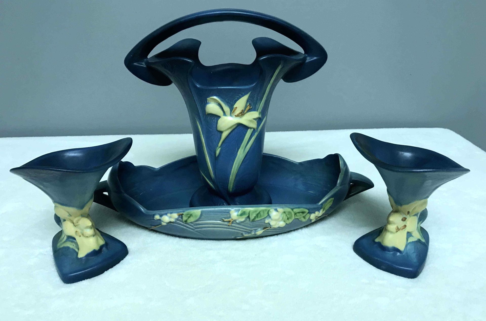 Roseville Art Pottery Zephyr Lilly Bermuda Blue - 4 Piece Set