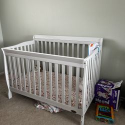 Dream On Me Convertible Crib $120