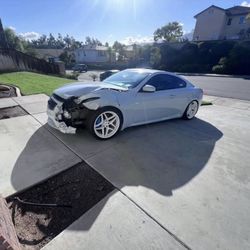 Wrecked 2008 Infiniti G37 Coupe Clean Title Just renewed registration and smog