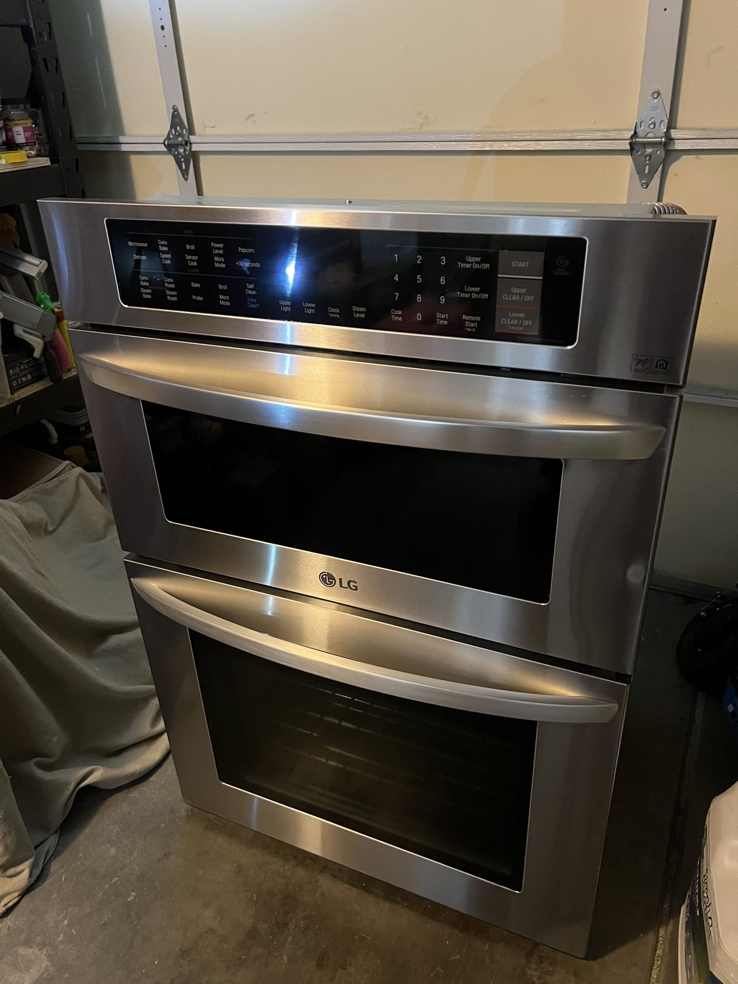 LG - 30" Double Wall Oven 