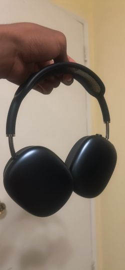 Apple AirPods Max Headphones – Midnight
