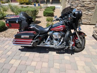 2005 Harley Davidson FLHTCUI