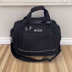 Delsey Computer Bag w/Shoulder Strap & Handle