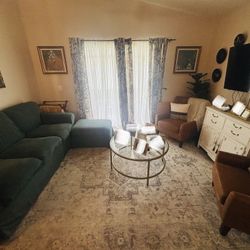 Living Room Sofa, Chairs & Table